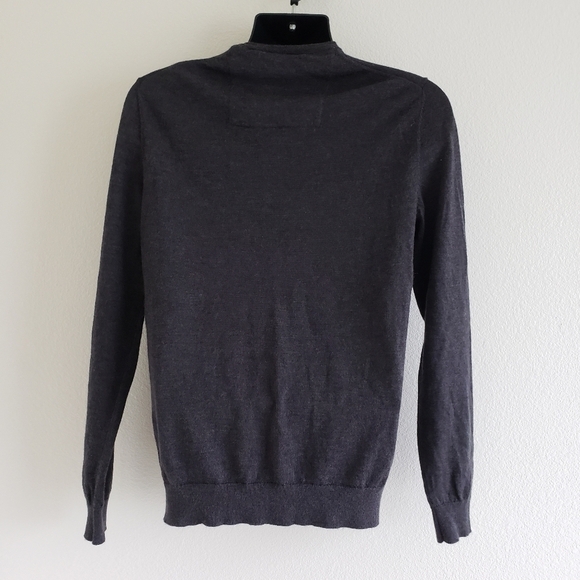 Calvin Klein Extra Fine  Merino Wool V-neck Sweater Dark Gray Size  Medium - Picture 6 of 13